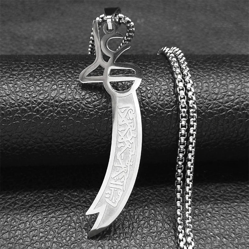 Collier épée pour homme et femme en acier inoxydable Zohir Store